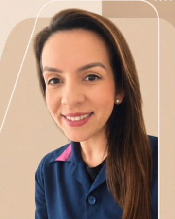 Dra. Cássia Cezimbra, Odontologia